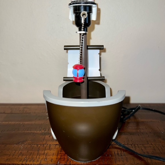 Pirate ship lamp - Picture 5 of 5